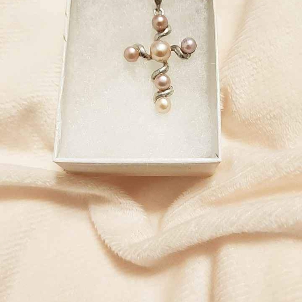 Cream and Pink Cross Pendant Necklace